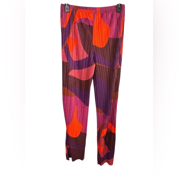 Pretty Little Thing Colorful Abstract Women's Pants - Picture 3 of 3